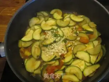 Make Hot and sour zucchini step 5