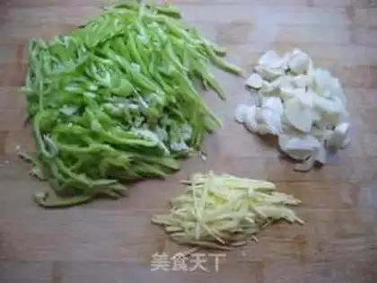 Make Marinated crispy melons in sauce step 6