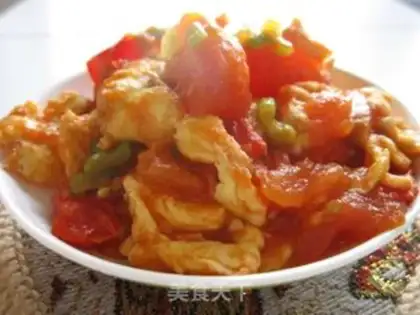 Make Scrambled egg with tomato step 8