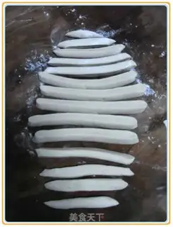 Make Dry mix cat ears step 2