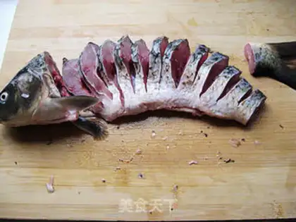 Make chopped carp with pepper step 0