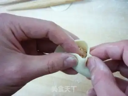 Make Jinwang fried dumplings step 3