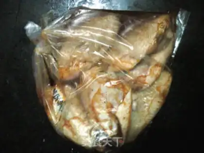 Make New Orleans Roast Chicken Wings step 2
