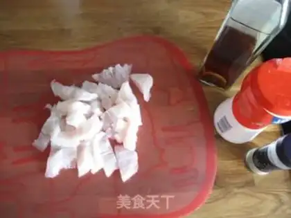 Make Fish in sesame tomato sauce step 1