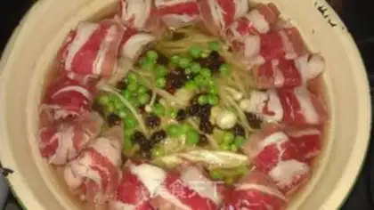 Make Black bean flavored golden needle fat beef step 6