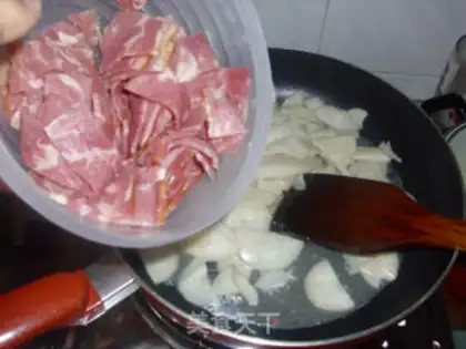 Make pasta with cheese and bacon step 4