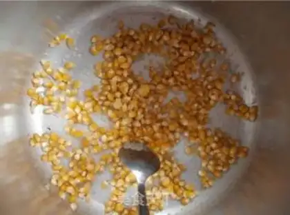 Make popcorn step 2