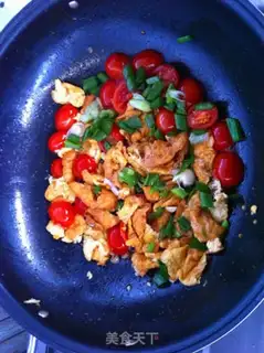 Make Home-cooked scrambled eggs with tomato step 5