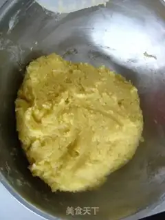Make Coconut crispy balls step 5