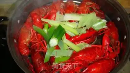 Make Steamed crayfish step 10