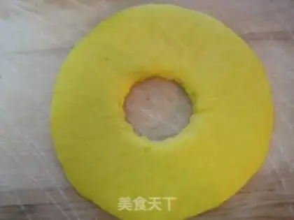 Make Pumpkin milk scented straw hat steamed buns step 12