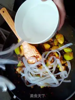 Make Fish-flavored long melon step 18