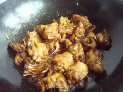 Make Braised chicken noodles step 5