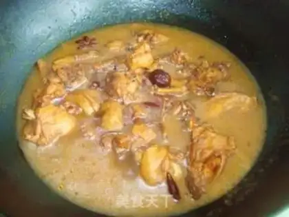 Make Braised chicken noodles step 8