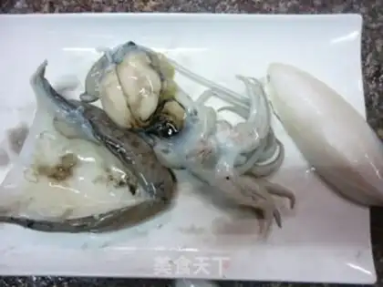Make Sauce fried cuttlefish flower step 3
