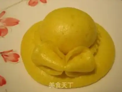 Make Pumpkin milk scented straw hat steamed buns step 23