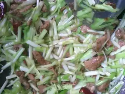 Make pork slices with yellow leek step 6