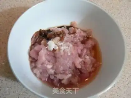 Make Dry stir-fried green beans with minced pork step 3