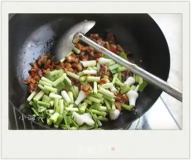 Make stir-fried chicken step 7