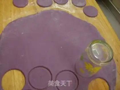 Make Purple sweet potato flower step 5