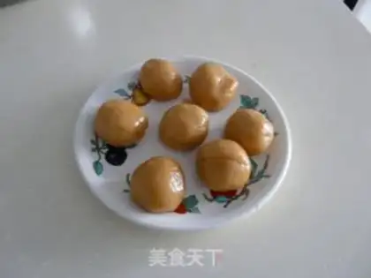 Make Cantonese-style pineapple mooncake step 3