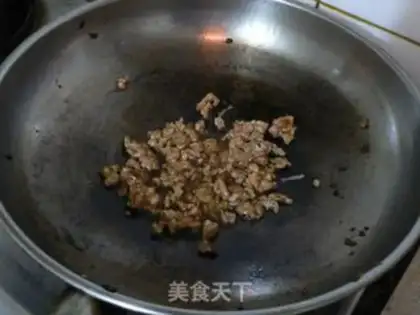 Make Dry stir-fried green beans with minced pork step 12