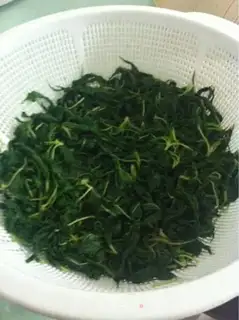 Make Garlic sesame leaves step 6