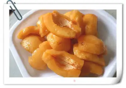 Make Loquat pineapple water step 1
