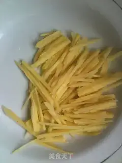 Make Pickled shredded radish with pickled pepper step 2