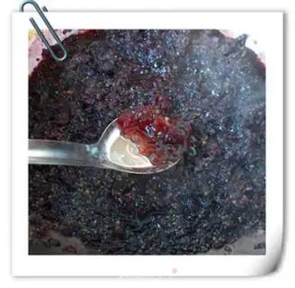 Make Rose and mulberry sauce step 4