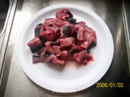 Make Fresh and spicy ray fish casserole with onions and garlic step 2