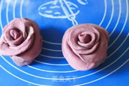 Make Purple Rose Mantou step 13