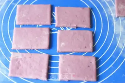 Make Purple Rose Mantou step 15