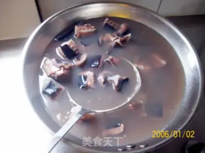 Make Fresh and spicy ray fish casserole with onions and garlic step 6