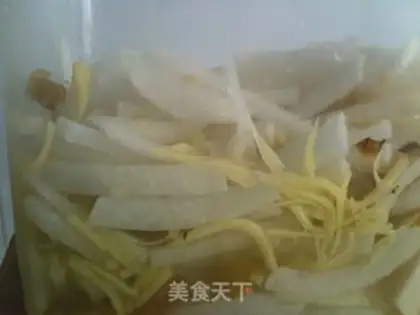 Make Pickled shredded radish with pickled pepper step 12