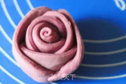 Make Purple Rose Mantou step 18