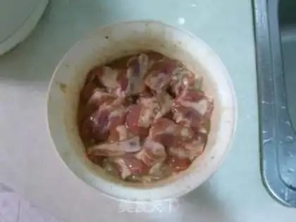 Make Fresh and spicy steamed crispy bones step 1