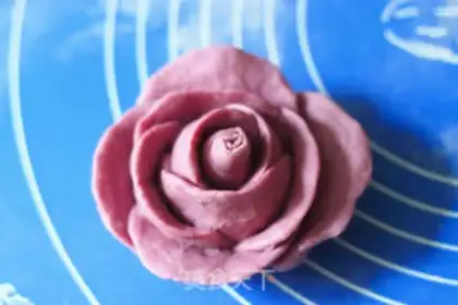 Make Purple Rose Mantou step 22