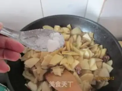 Make Potato chips with abalone sauce step 8