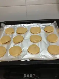 Make peanut butter cookies step 8