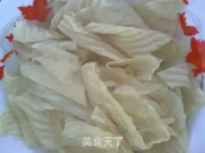 Make Cold salad dried bean skin fungus step 1