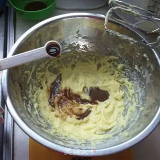 Make Caramel coffee cookies step 3