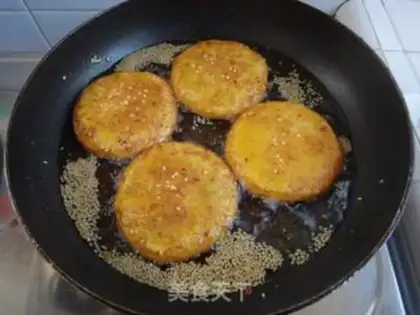 Make Purple potato pumpkin cake step 17