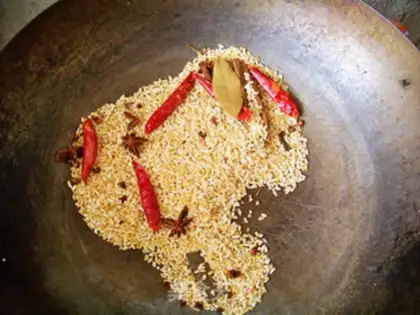 Make Special five-spice steamed pork flour step 3