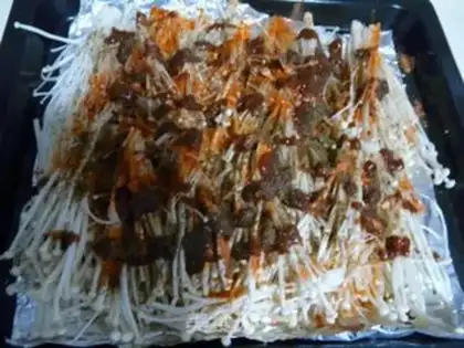 Make Roasted Flammulina velutipes step 1