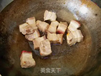 Make Special braised pork step 3
