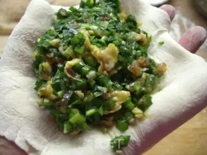 Make Pork and leek three delicacies pie step 8