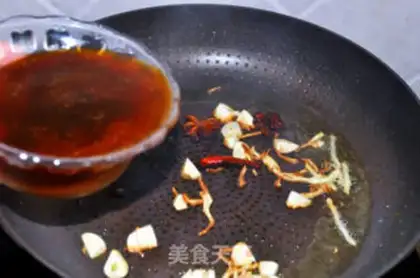 Make roasted hairtail in soy sauce step 4