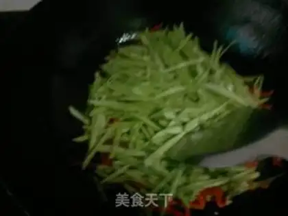 Make stir-fried shredded lentils step 5