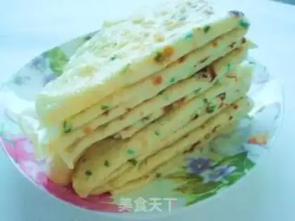 Make chopped green onion egg cake step 7